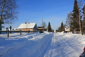 СИНЕЕТ НЕБО НАД СИНЕГОРЬЕМ